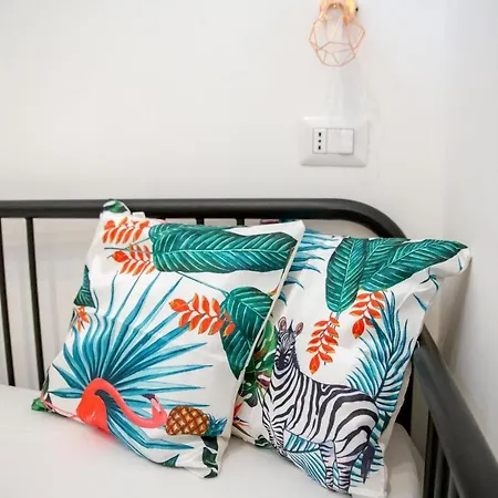 Allyoucantrip - La Nova Pensjonat Neapol