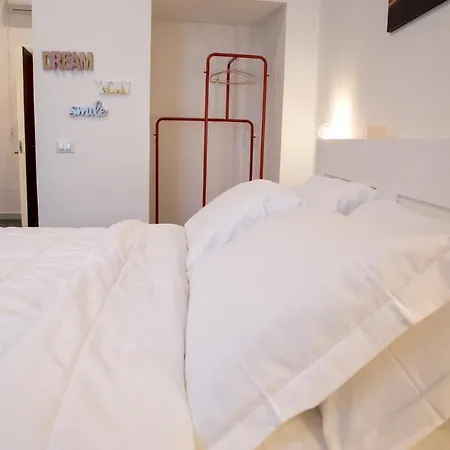 Allyoucantrip - La Nova 게스트하우스