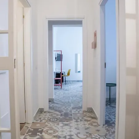 Allyoucantrip - La Nova Pensionat