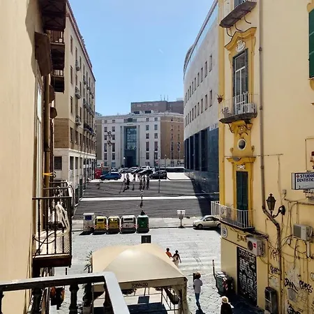 Allyoucantrip - La Nova Neapel