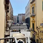 Allyoucantrip - La Nova نابولي
