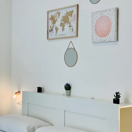 Guest house Allyoucantrip - La Nova 4*